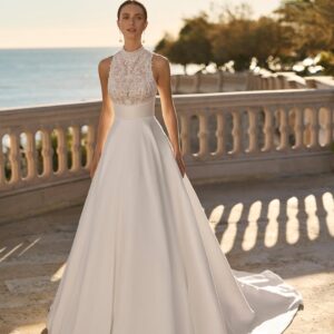 Vestido de novia mikado escote halter 2S140 Fluvia de Luna Novias
