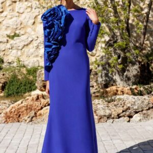 Vestido largo de fiesta con detalles flores 2672 de Mercedes Roldán