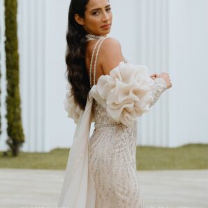 Vestido largo de fiesta con manguitos 197-360 de Agnes Marie Couture