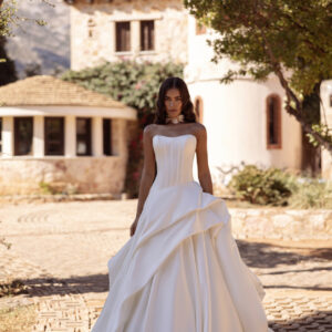 Vestido de novia en mikado 8290M de Demetrios