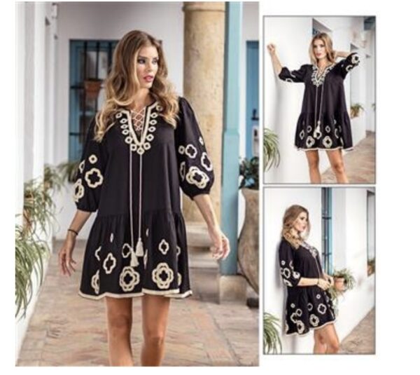 Vestido corto con bordado con bordados y forro PA2075 de Encandilata
