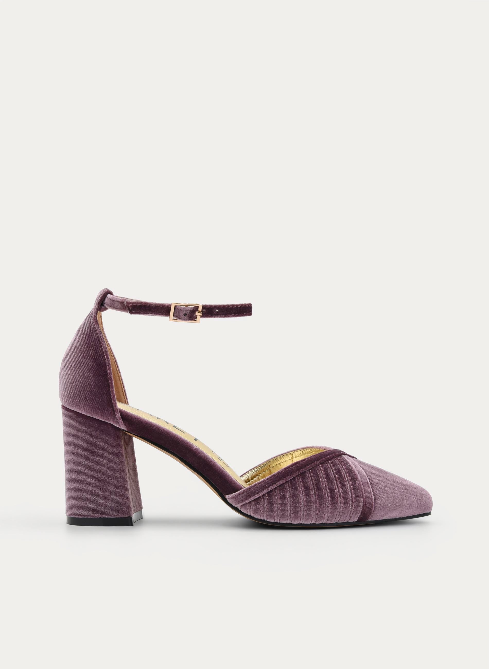 ZAPATOS DE SALÓN DE TERCIOPELO MALVA CON CORREA