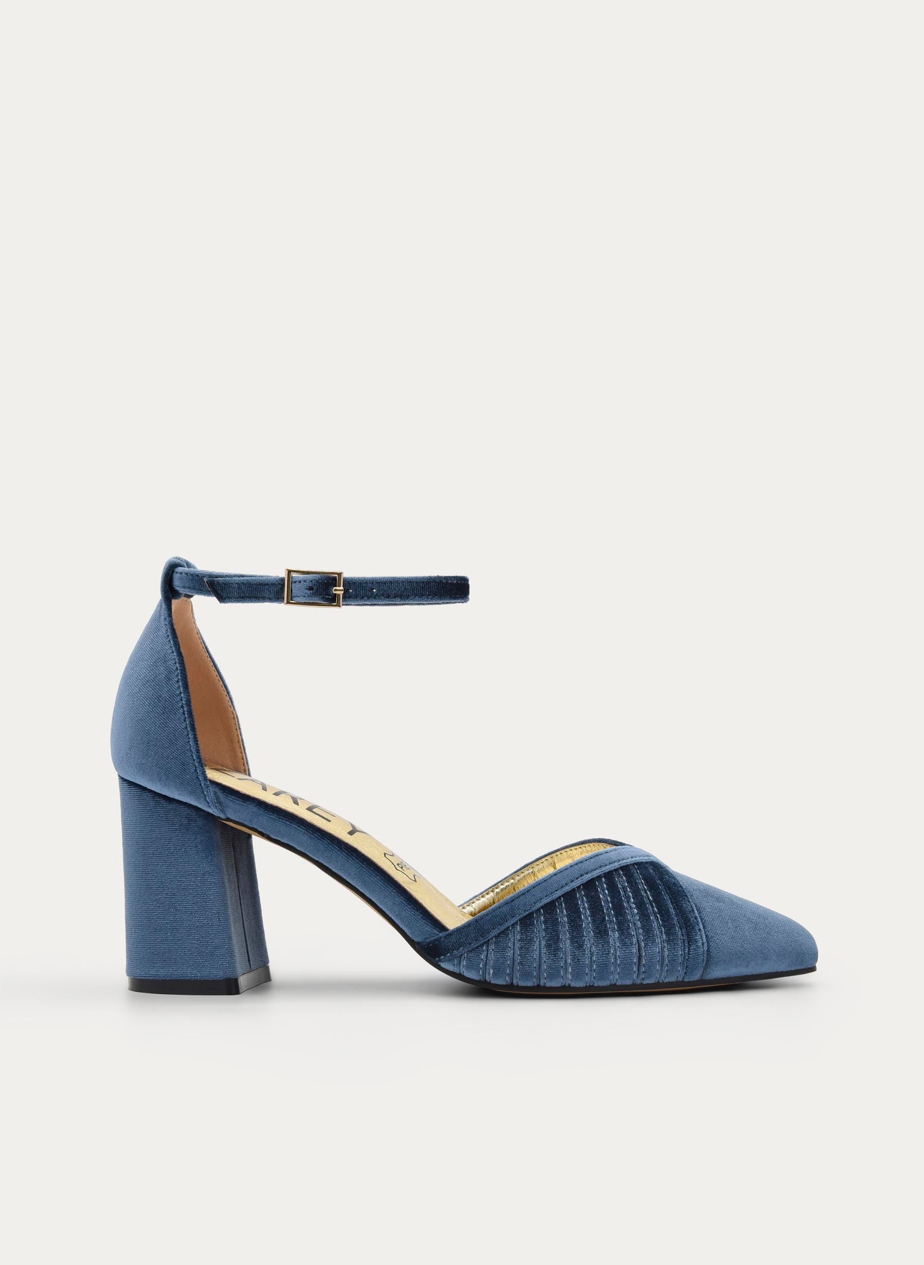 ZAPATOS DE SALÓN DE TERCIOPELO GRIS CON CORREA